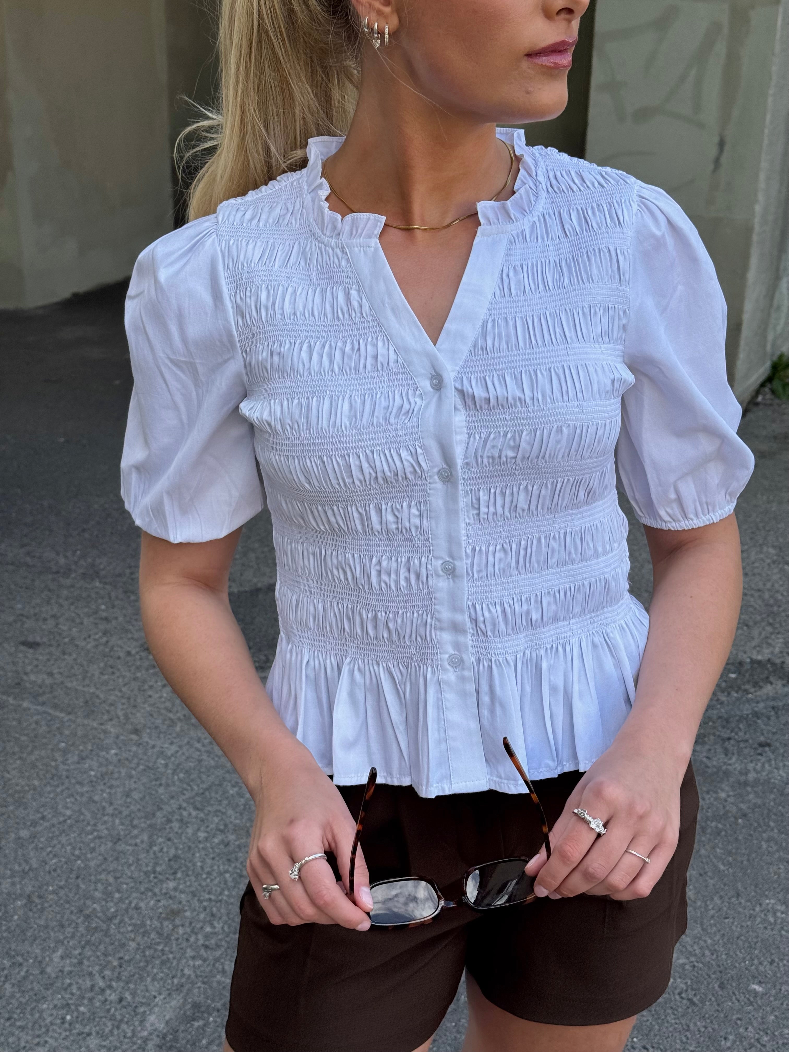 VMEMERY Top - Bright White